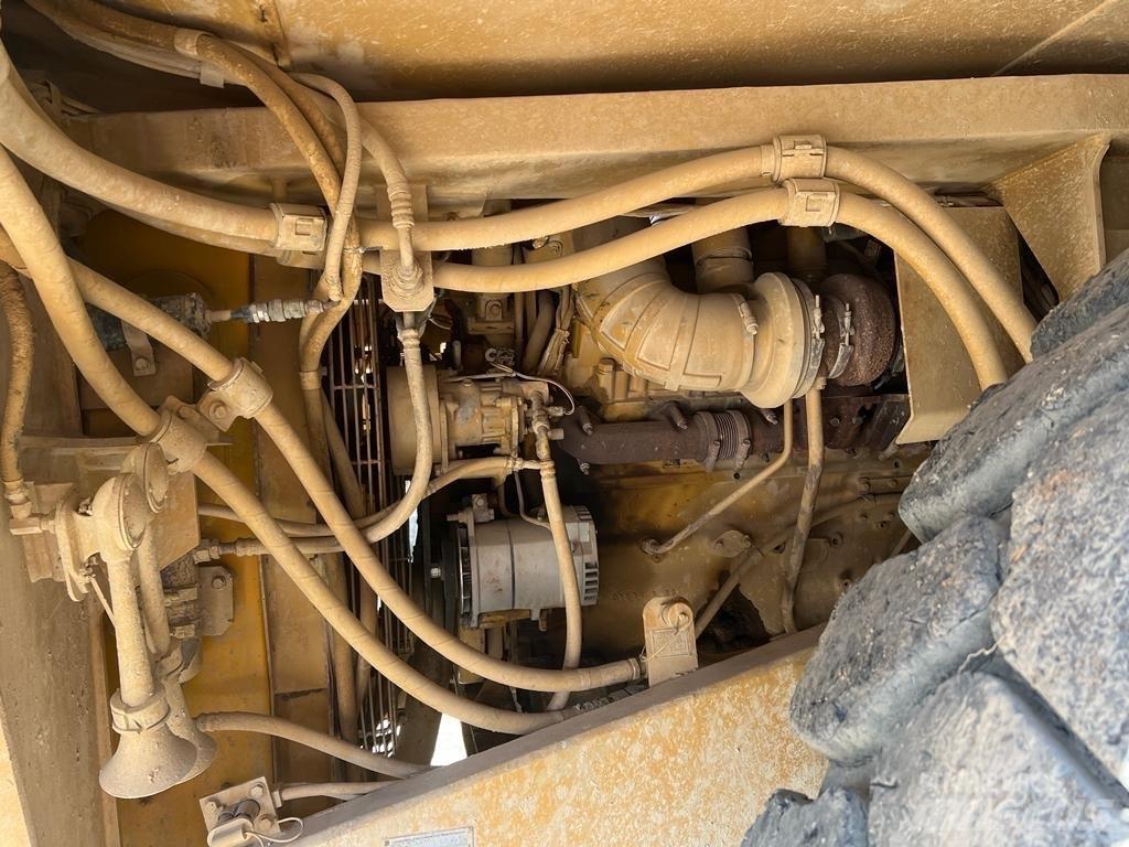 CAT 773 D 초대형 덤프 트럭