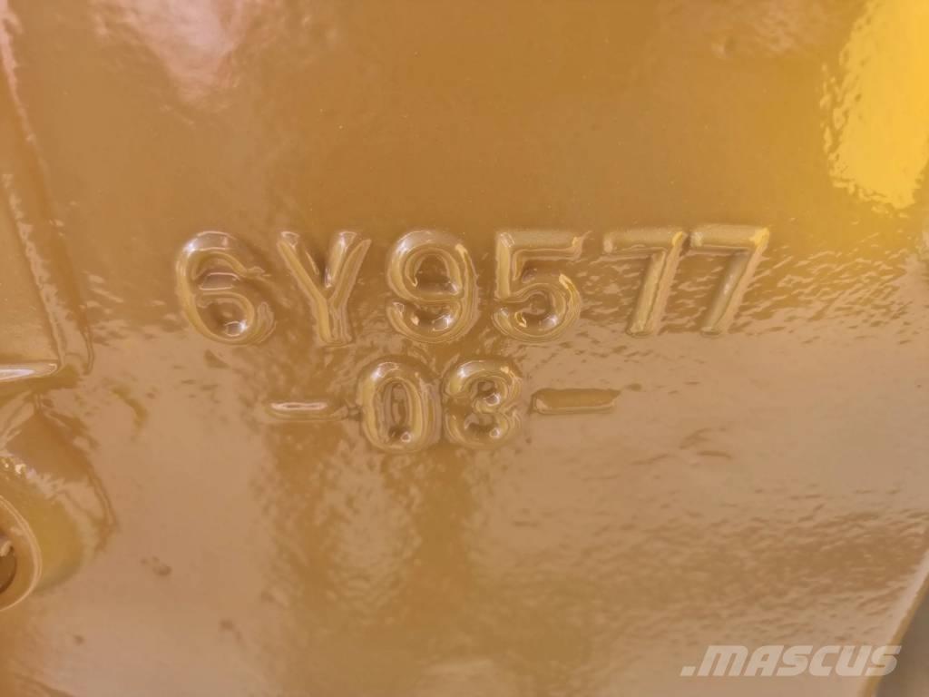 CAT Transmission 740 기타 부품  