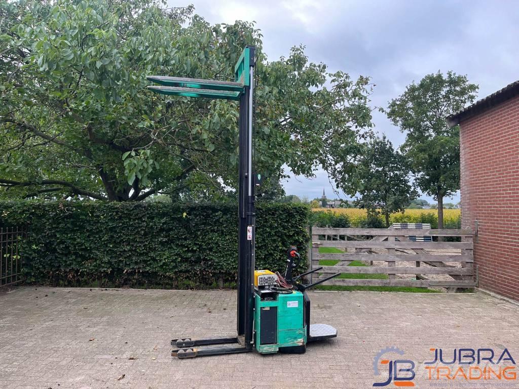 Mitsubishi SB12V 로우 리프터(승강대 포함)