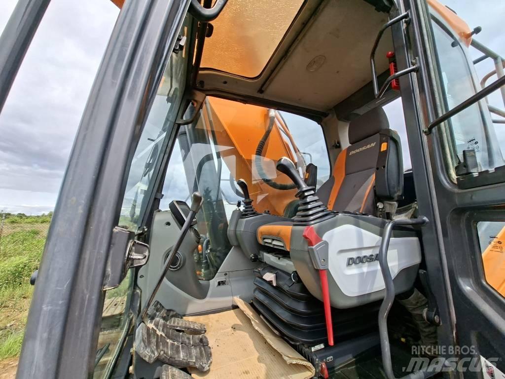 Doosan DX 300 LC-5 대형 굴삭기 29톤 이상