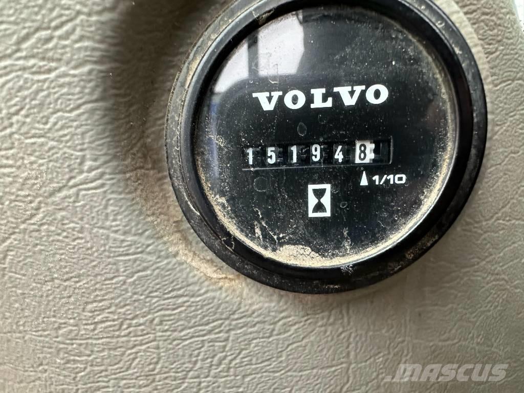 Volvo EC 160 EL 대형 굴삭기 29톤 이상