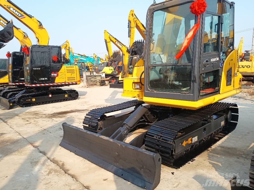 Komatsu PC 70 소형 굴삭기 7톤 미만
