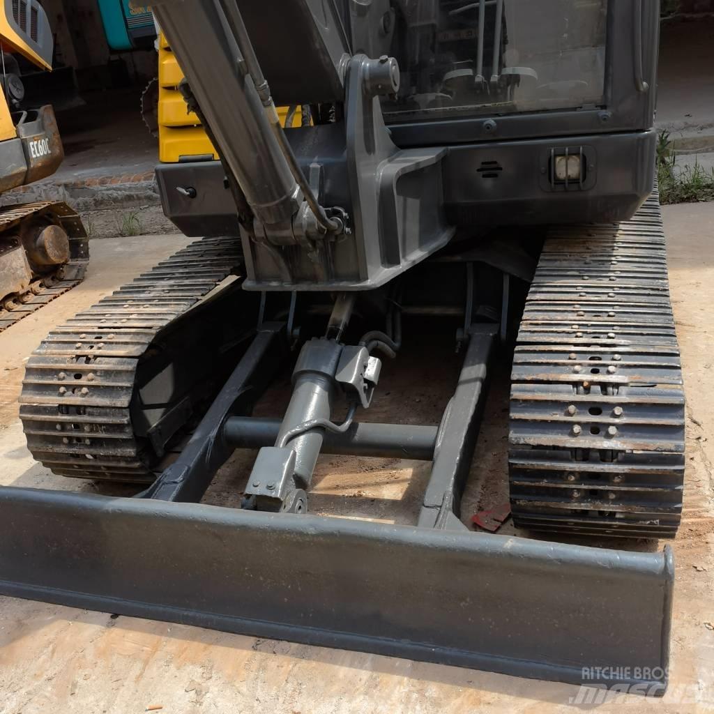 Volvo EC60 소형 굴삭기 7톤 미만