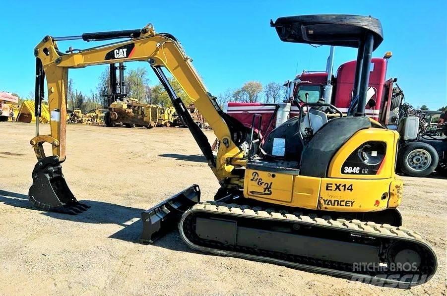 CAT 304 C CR 소형 굴삭기 7톤 미만