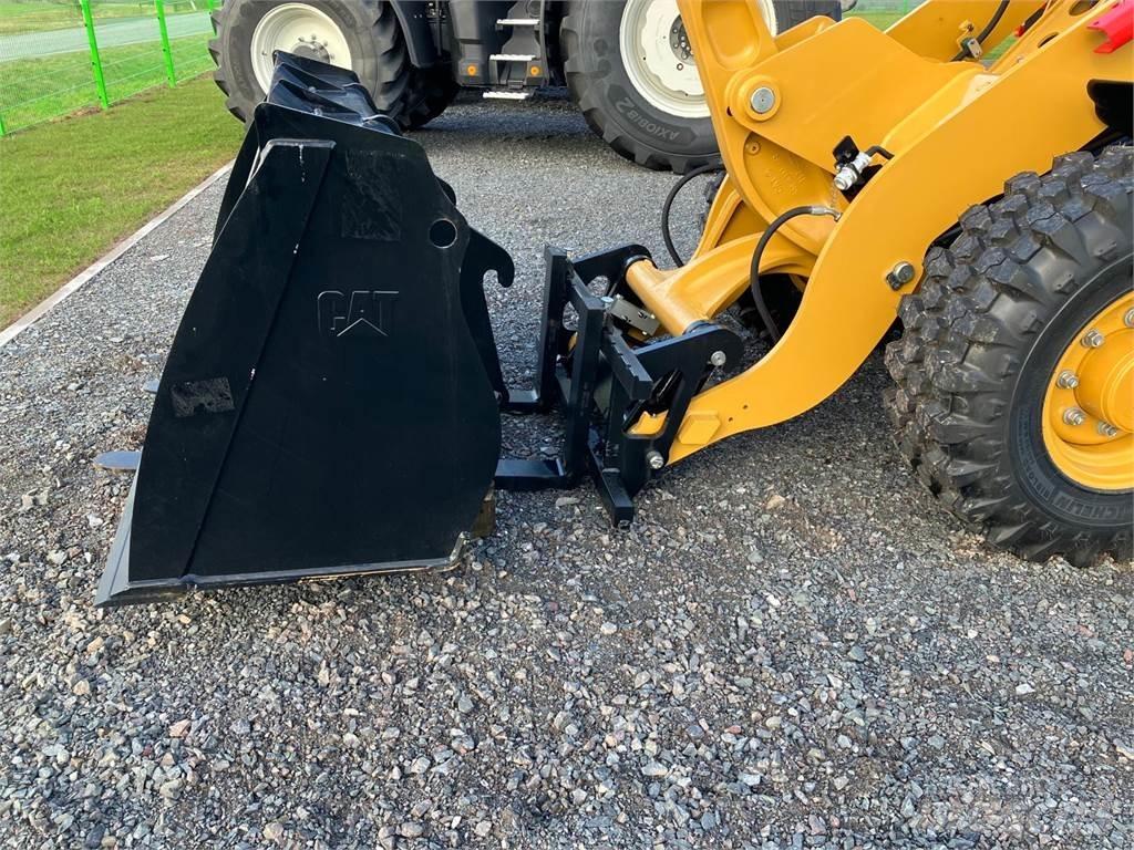 CAT 906  휠로우더