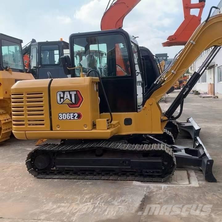 CAT 306E2 소형 굴삭기 7톤 미만