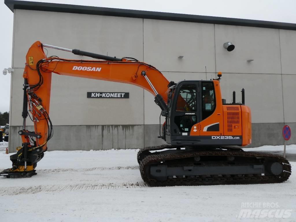 Doosan DX 235 LCR-5 대형 굴삭기 29톤 이상