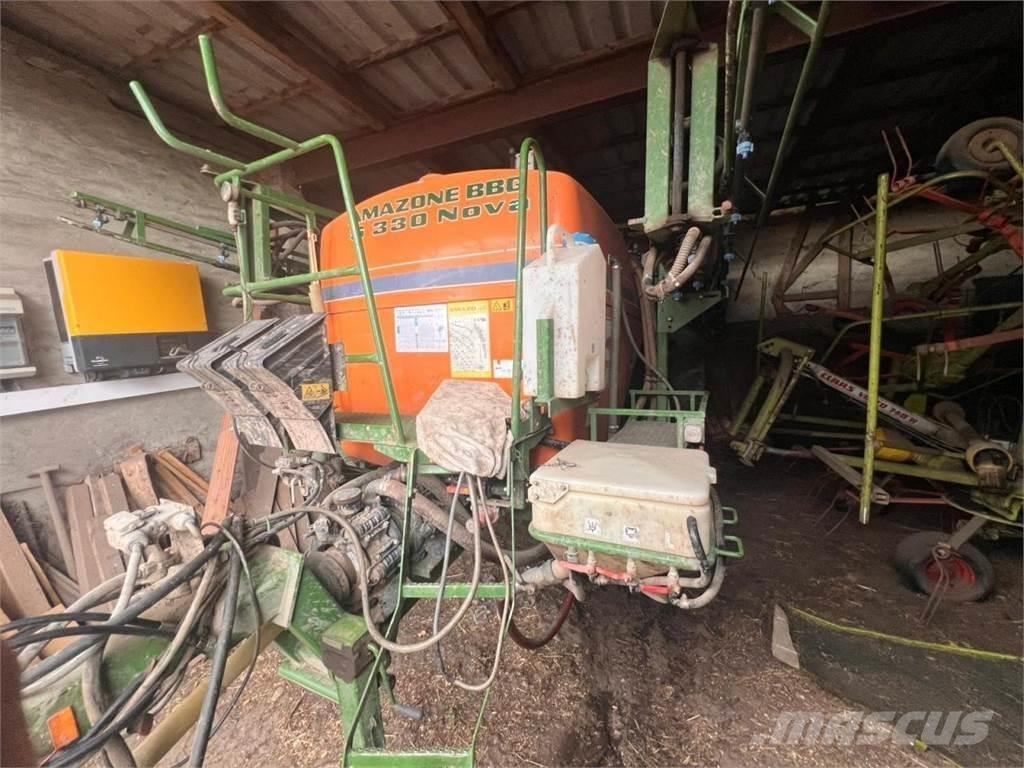 Amazone S330 Nova 견인형 분무기