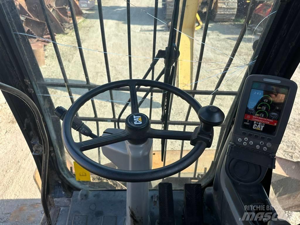 CAT M 318 D MH 폐기물/산업 처리기
