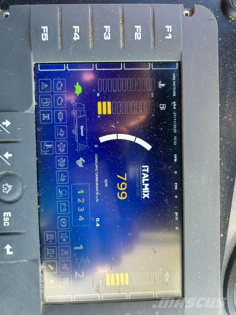  MATRIX ROVER JUMBO 믹서 피더