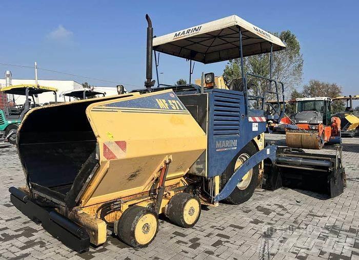 Marini MF 571 아스팔트 포장장비