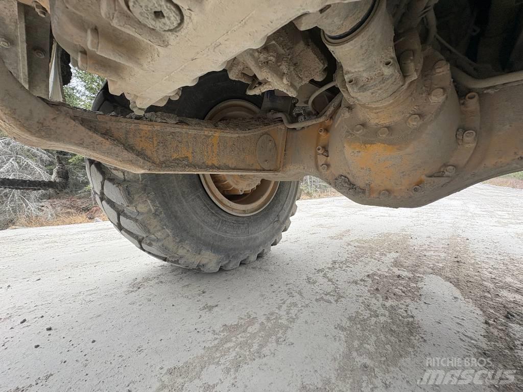 Volvo A 30 G 연결식 홀러