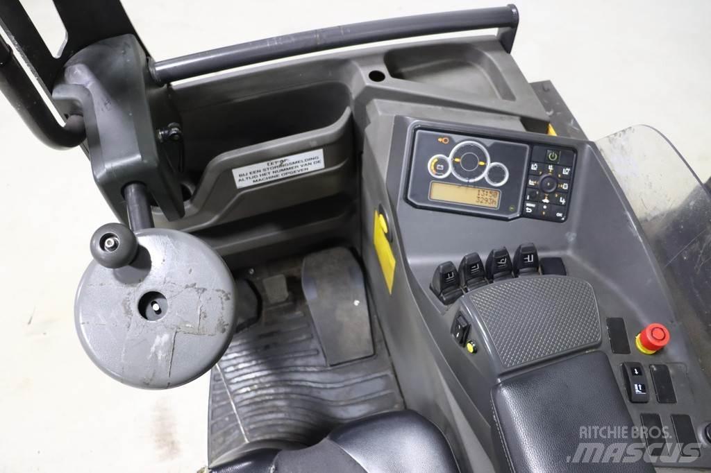 Atlet UMS160D 리치 트럭