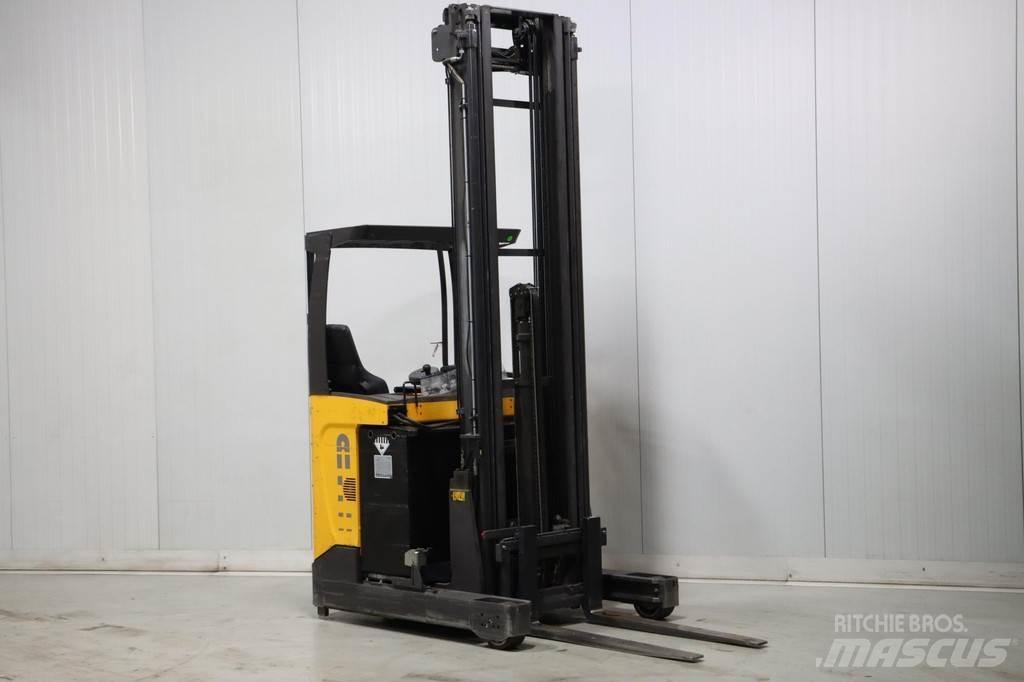 Atlet UMS160D 리치 트럭