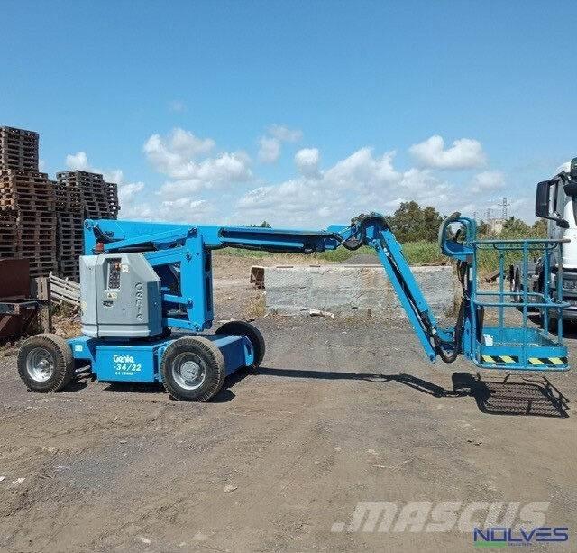 Genie Z34/22 관절형 전동이동 리프트