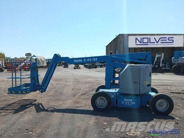 Genie Z34/22 관절형 전동이동 리프트