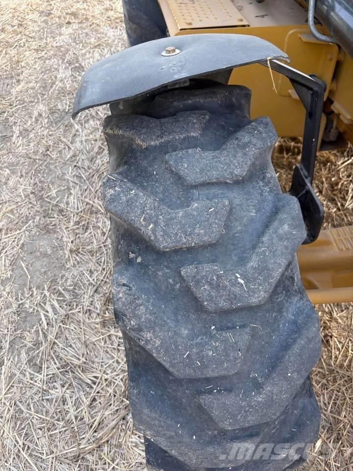 CAT 430 E 백호로더