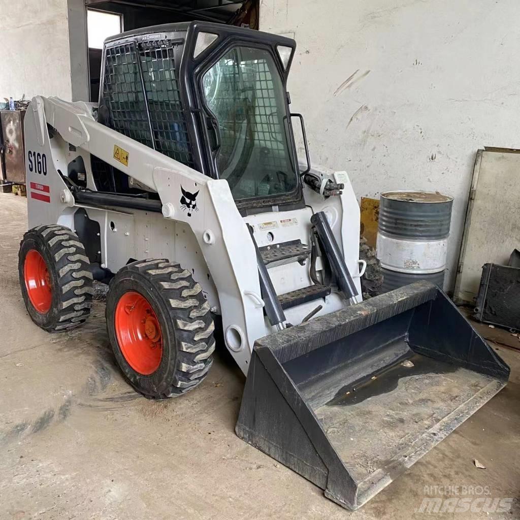 Bobcat S 160  스키드로더