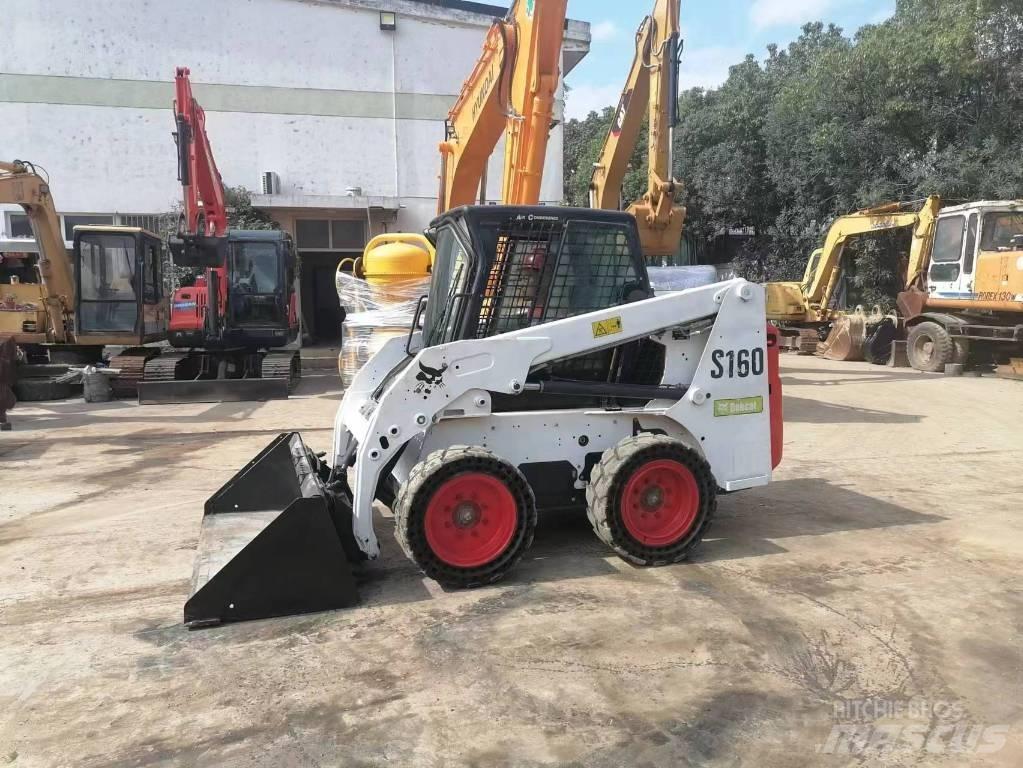 Bobcat S 160  스키드로더
