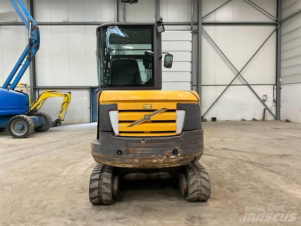 Volvo EC 35 C 소형 굴삭기 7톤 미만