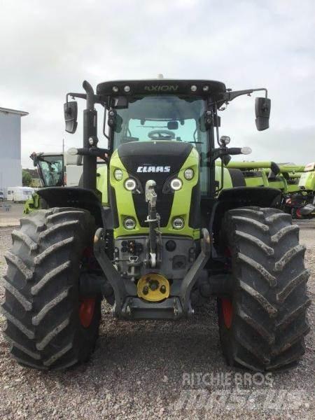 CLAAS AXION 810 트랙터