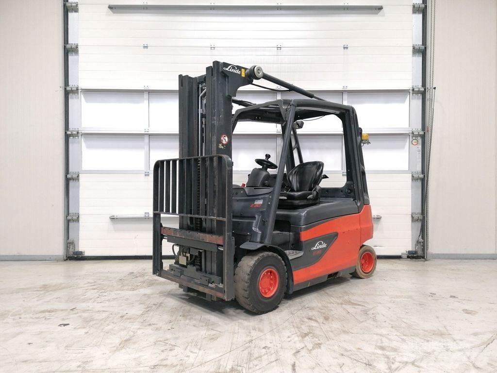 Linde E30L-01 전동 지게차