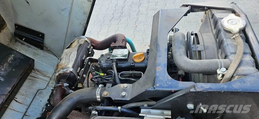 Ammann AV 12 기타 롤러