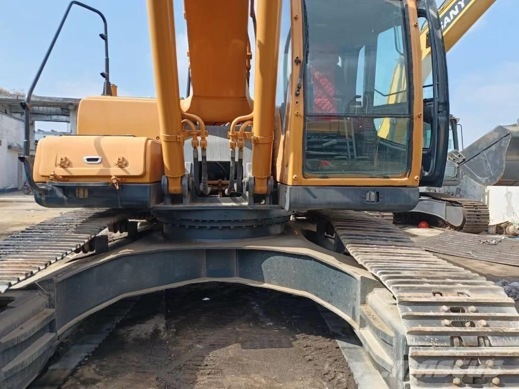 Hyundai 305-9 대형 굴삭기 29톤 이상