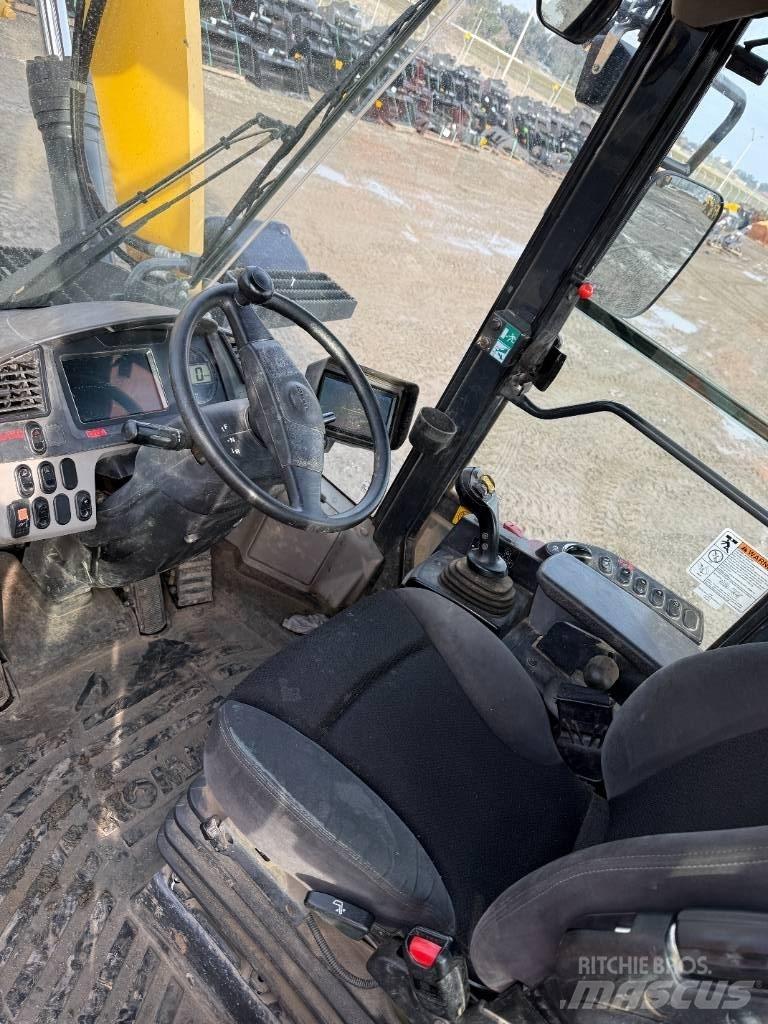 Komatsu WA320-8  휠로우더