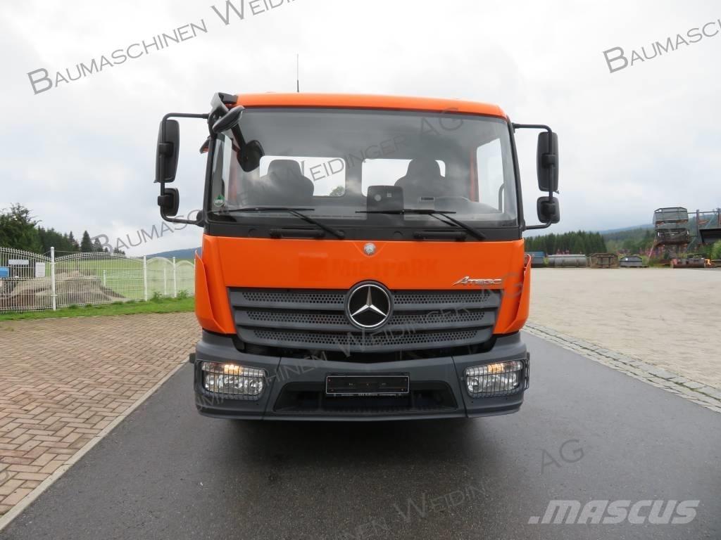 Mercedes-Benz 818K 덤프 트럭
