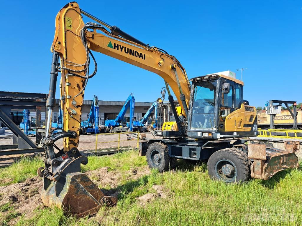 Hyundai HW140  휠 굴삭기