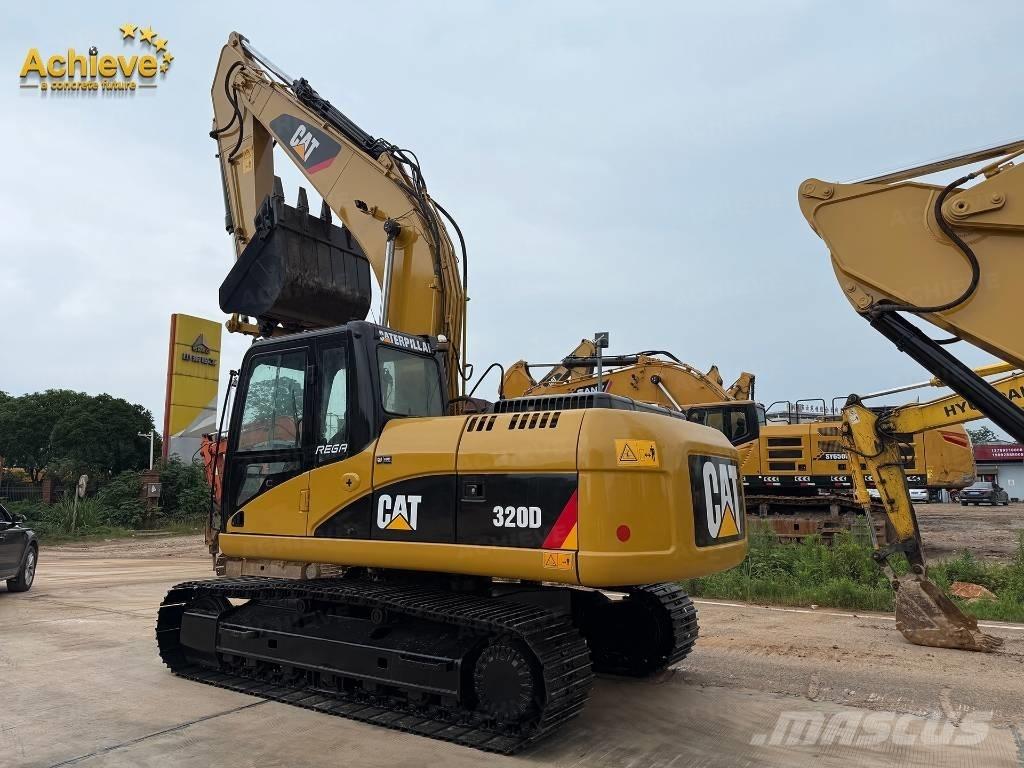 CAT 320 D 대형 굴삭기 29톤 이상