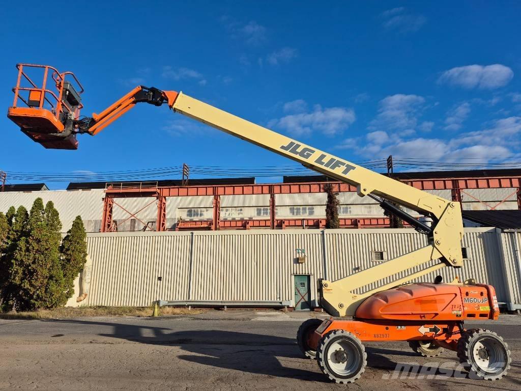 JLG M 600 JP 관절형 전동이동 리프트