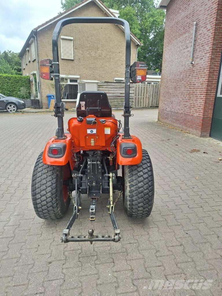 Kioti CK2810 HST 트랙터