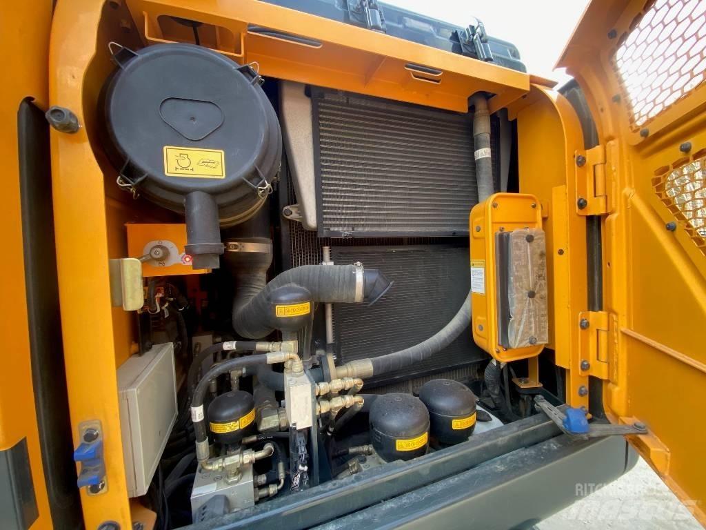 Hyundai HW140W  휠 굴삭기