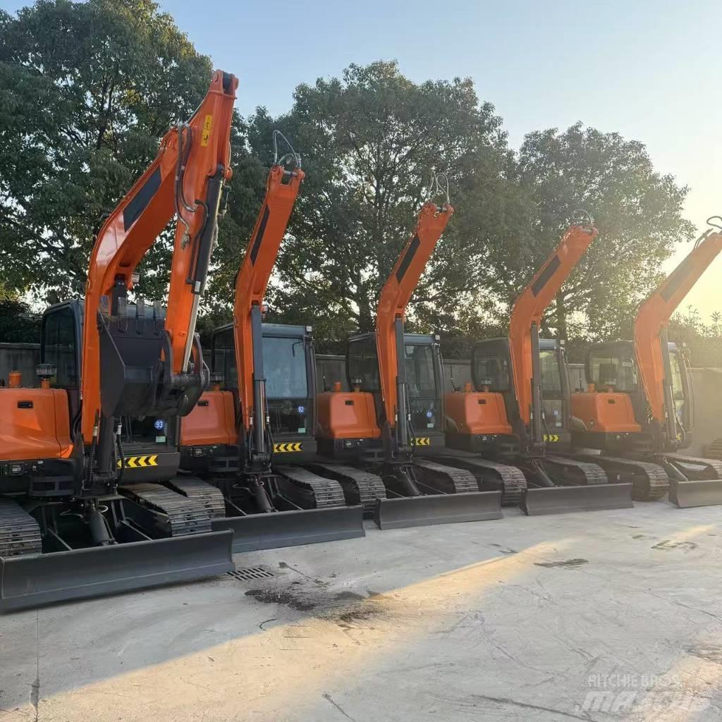 Doosan DX 60-9 C 대형 굴삭기 29톤 이상