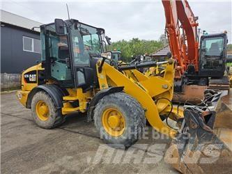 CAT 907M  휠로우더