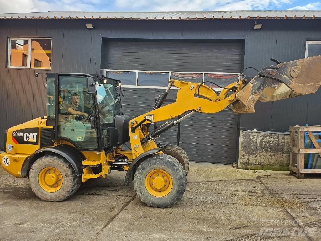 CAT 907M  휠로우더