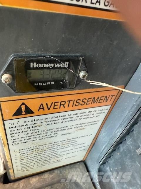 Takeuchi TB 250 소형 굴삭기 7톤 미만