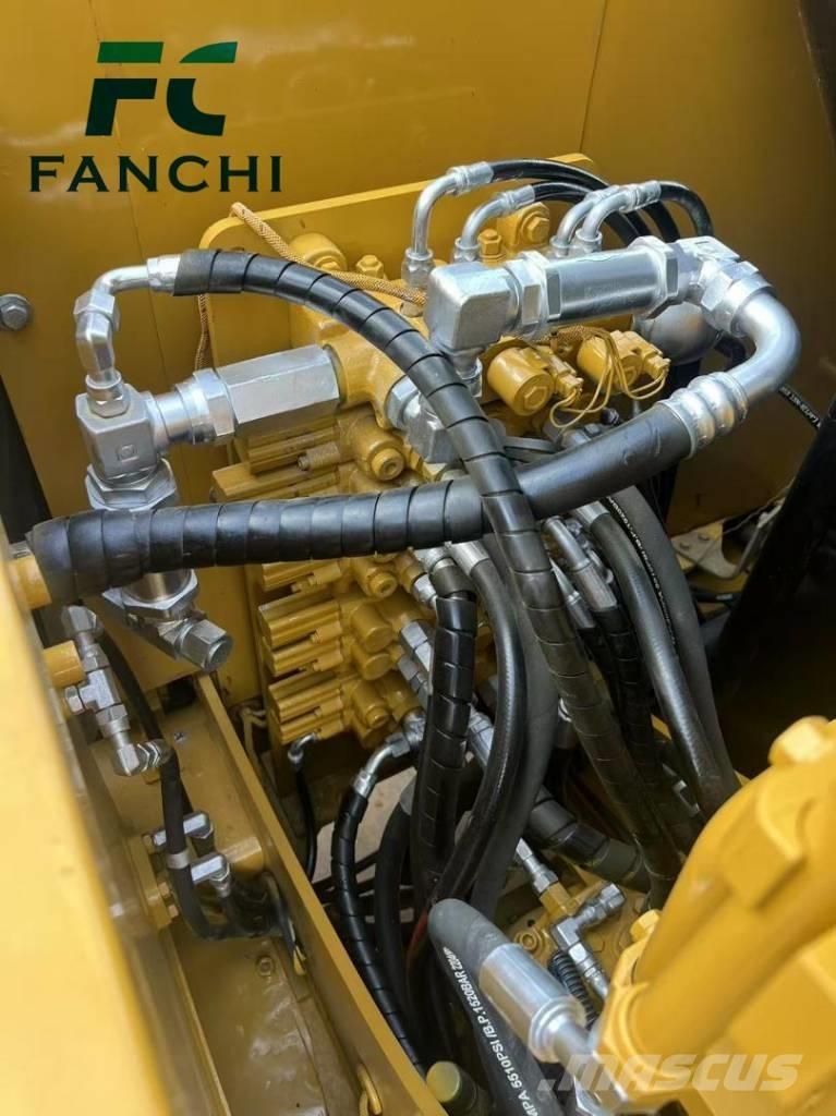 CAT 308 E 대형 굴삭기 29톤 이상