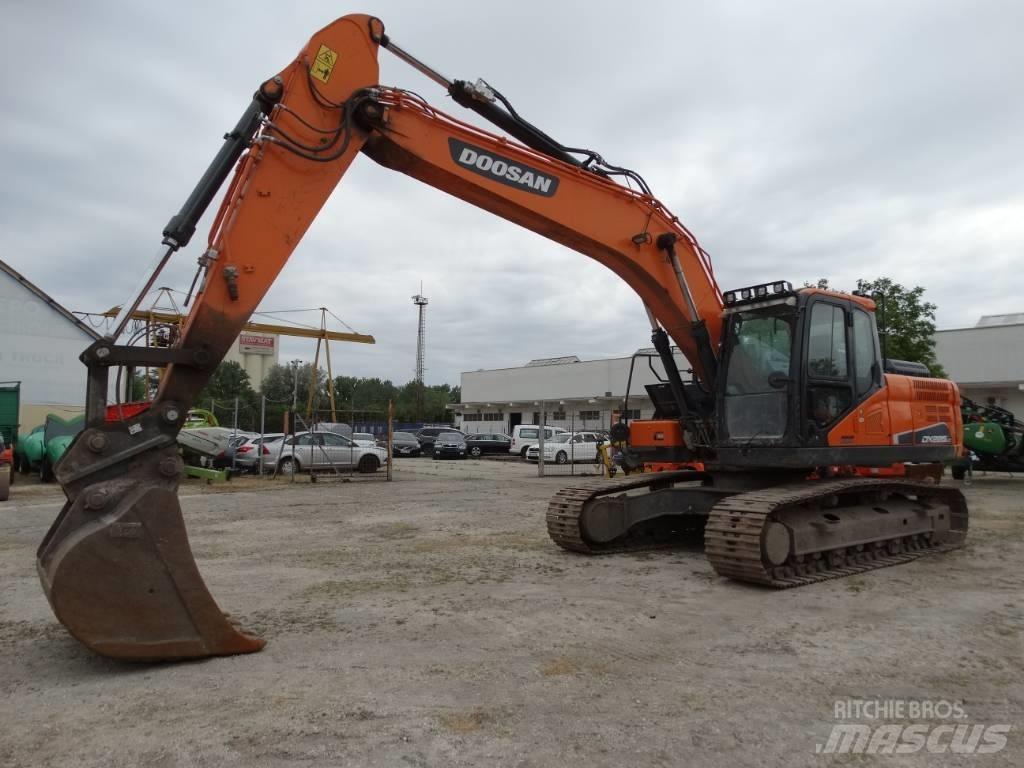 Doosan DX 225 LC-5 대형 굴삭기 29톤 이상
