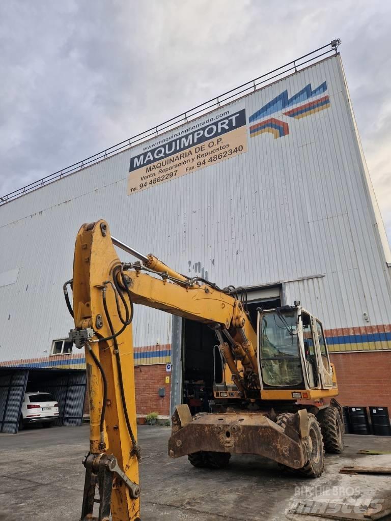 Liebherr A904C  휠 굴삭기