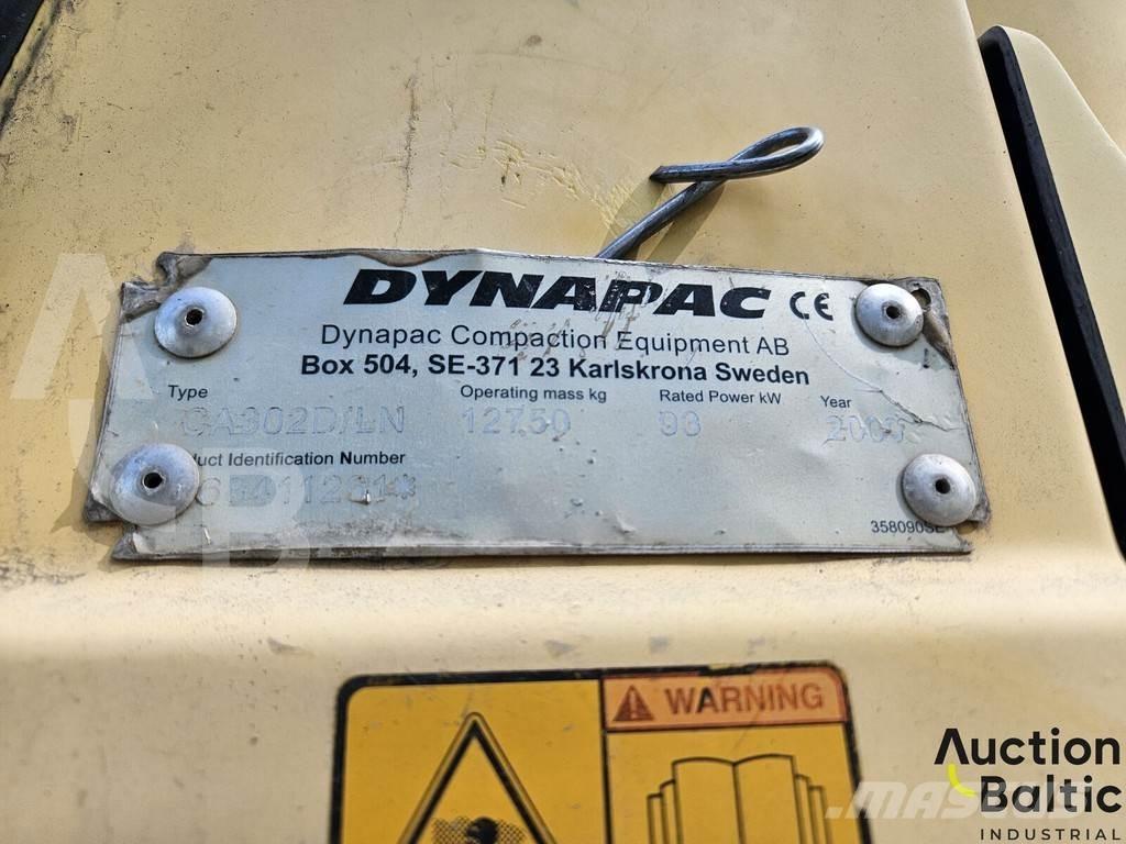 Dynapac CA 302 D 싱글 드럼 롤러