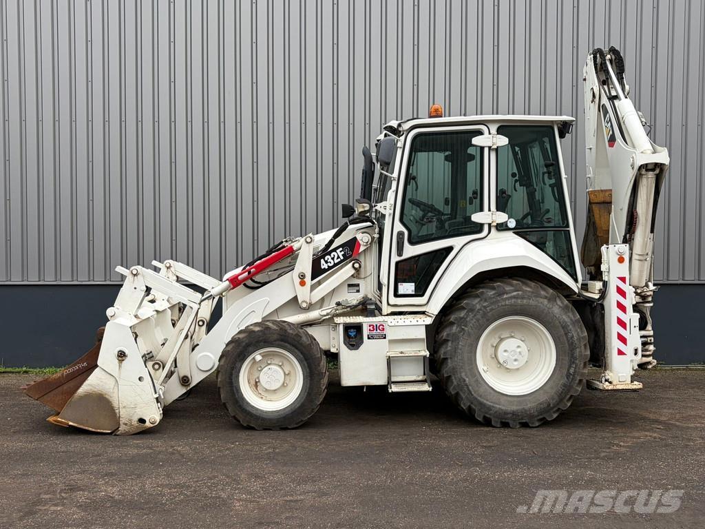 CAT 432F2 백호로더