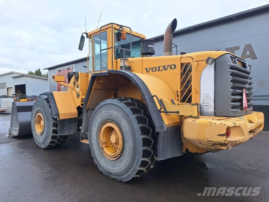 Volvo L180E VAAKALLA  휠로우더