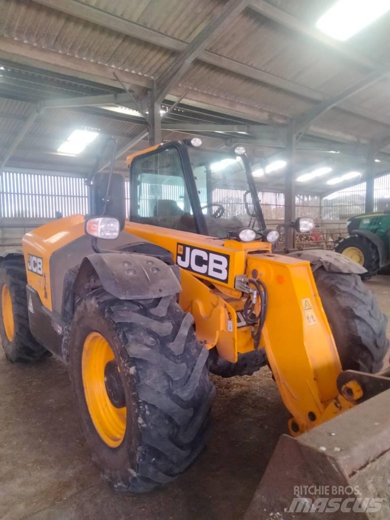 JCB 526-56 농업용 텔레 핸들러