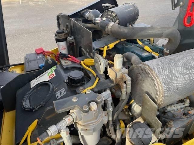 Bomag BW 135 AD-5 트윈 드럼 롤러