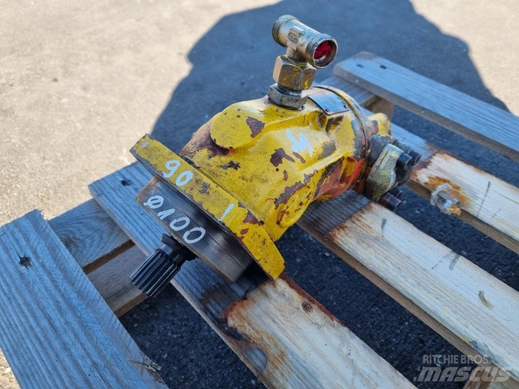O&K HYDRAULIC ENGINE 유압식 기계