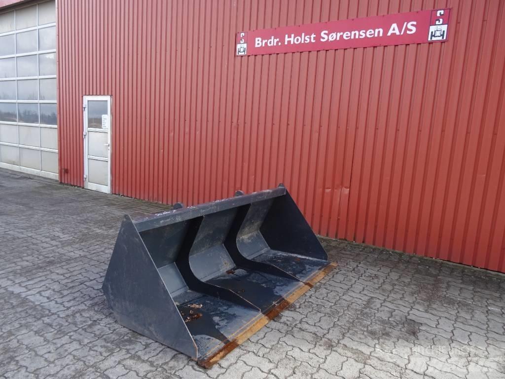 Schäffer Skovl 버켓