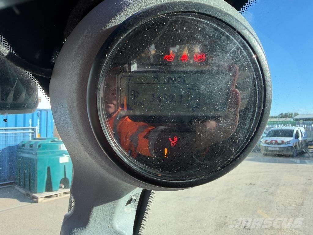 JCB 35 D WASTEMASTER 텔러 핸들러